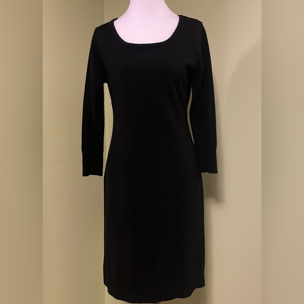 Sandra Darren Classic Black Long Sleeve Sweater Dress